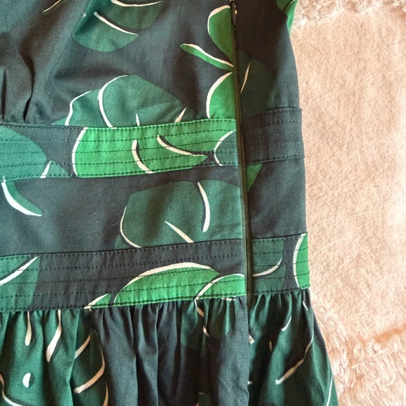 Kate Spade Dress Size 14 Green Dark Forest Leaves Midi Fit and Flare - NWT - Picture 9 of 15